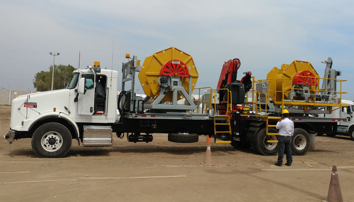 Enrolladores de cable electrico de mina sobre camion