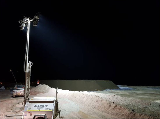 torre-de-iluminacion-con-motor-diesel