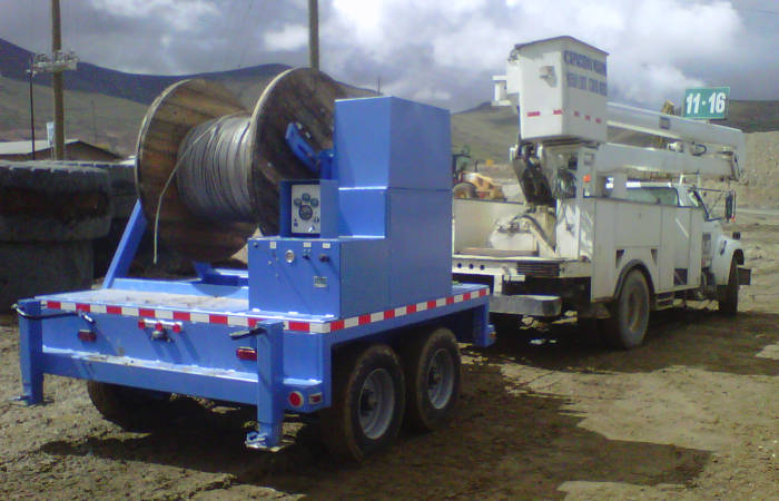 Remolque enrrollador de cable electrico minero