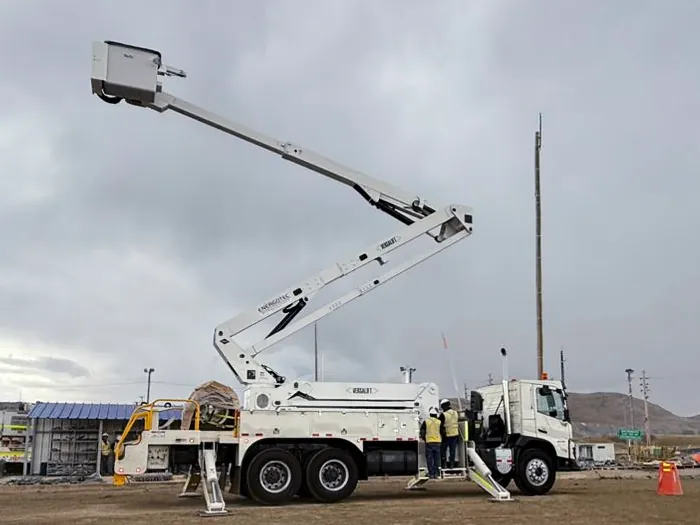 Gr�a con canastilla Versalift